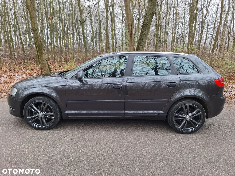 Audi A3 Sportback 2.0 TDI Ambiente - 4
