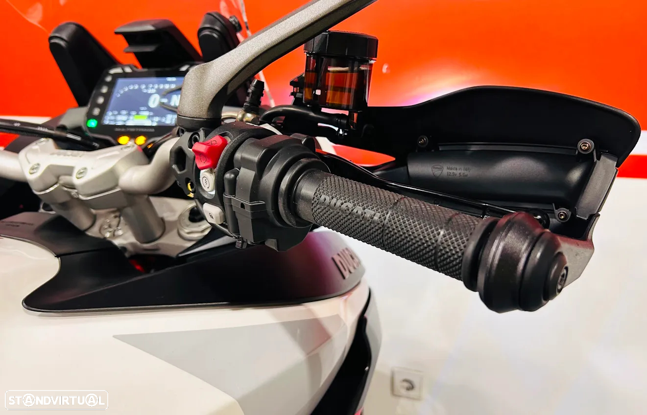 Ducati Multistrada 950 S SW GP White - 17