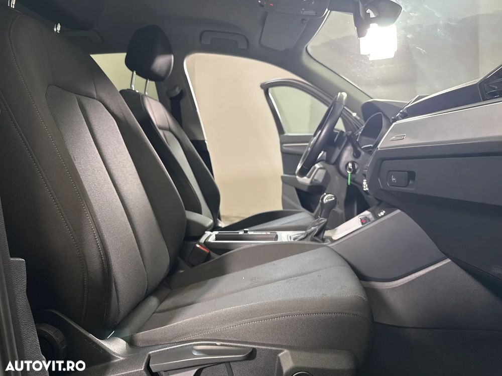 Audi Q3 45 TFSIe S tronic - 12