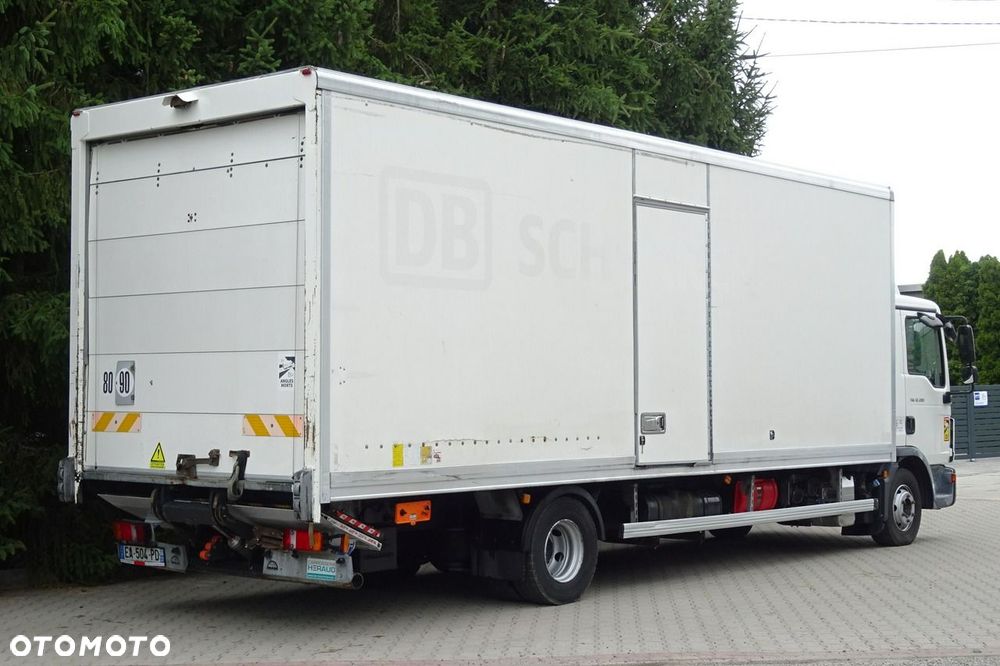 MAN TGL 12.220 Euro 6 kontener 18p 334 tys.km Sprowadzony - 8