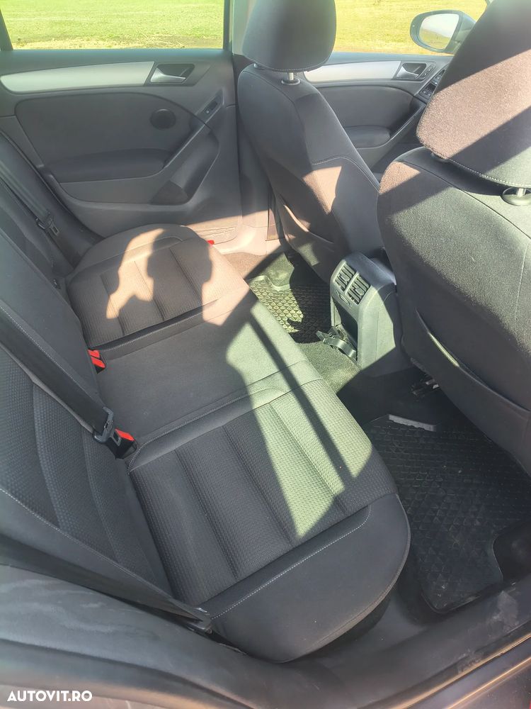 Volkswagen Golf 1.4 Team - 6