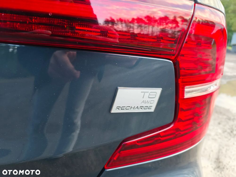 Volvo S60 T8 Recharge AWD Plus Dark - 10