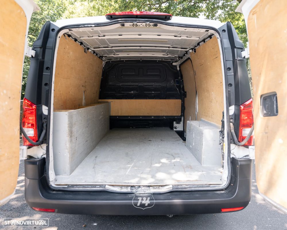 Mercedes-Benz Vito 114 CDi 639/4 Versão Longa - 24