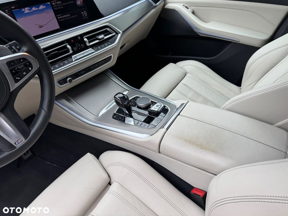 BMW X5 xDrive25d - 23