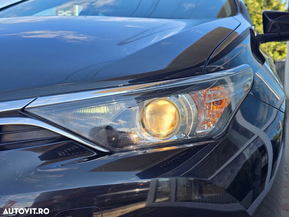 Toyota Auris 1.2 Turbo Edition-S - 33