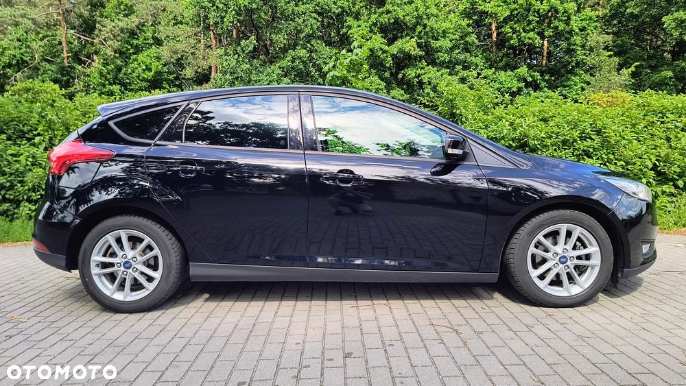 Ford Focus 1.0 EcoBoost Gold X (Trend) - 6