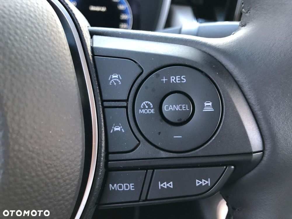 Toyota Corolla 1.8 Hybrid Executive - 28