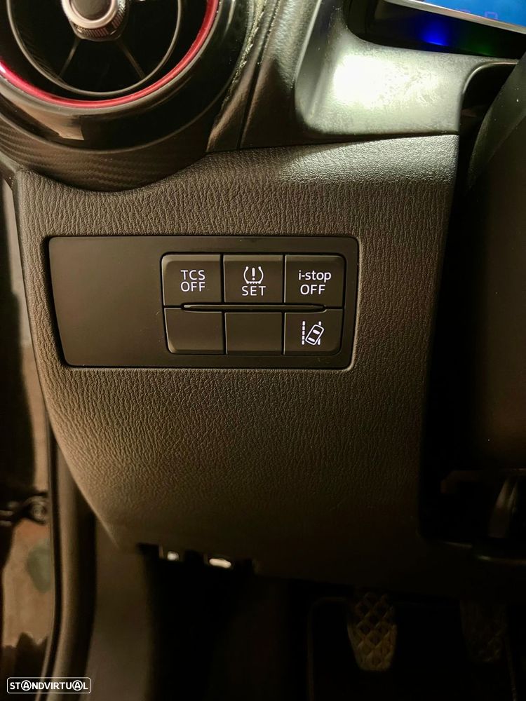 Mazda CX-3 1.5 Sky.Excellence Navi - 31