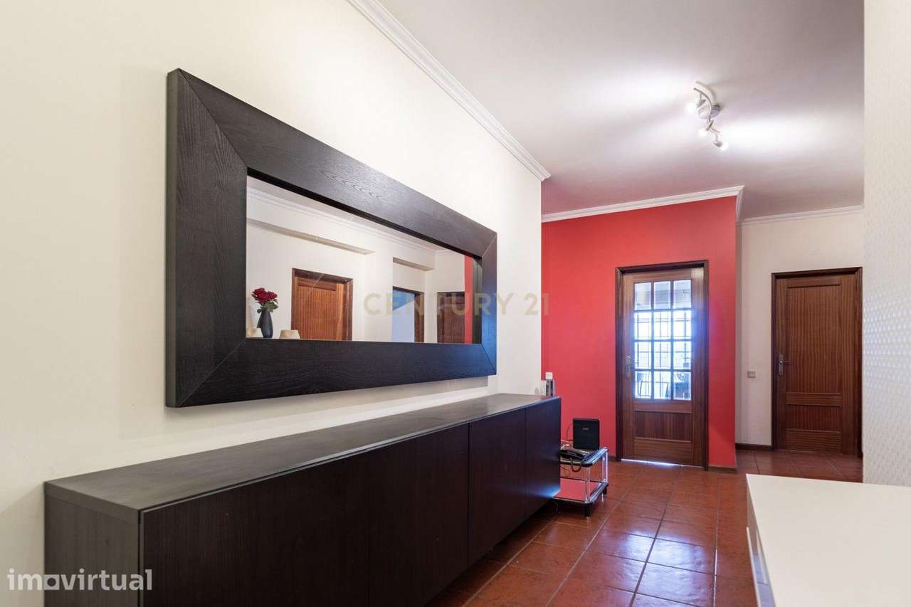 Apartamento T3 - Totalmente mobilado - Grande imagem: 3/25