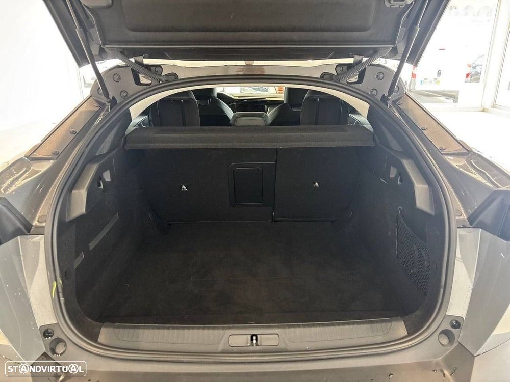 Peugeot 408 1.2 Hybrid Allure e-DCS6 - 6