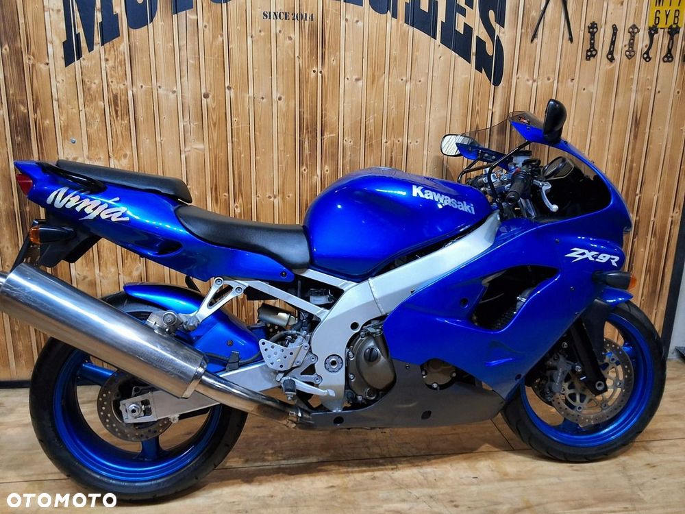 Kawasaki Ninja - 4