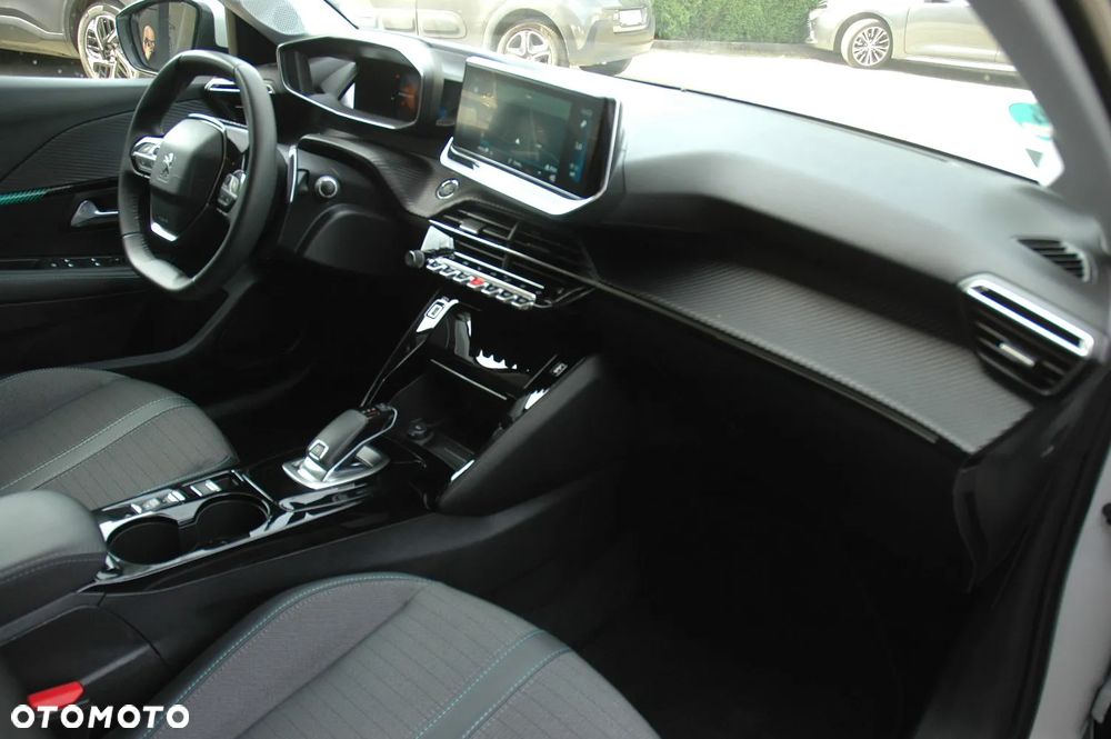 Peugeot 208 1.2 PureTech Allure Pack S&S EAT8 - 8