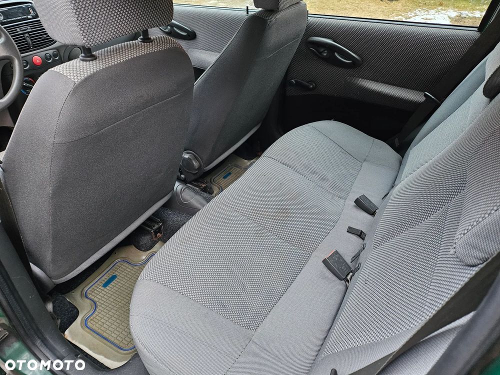 Fiat Punto 1.2 8V - 6