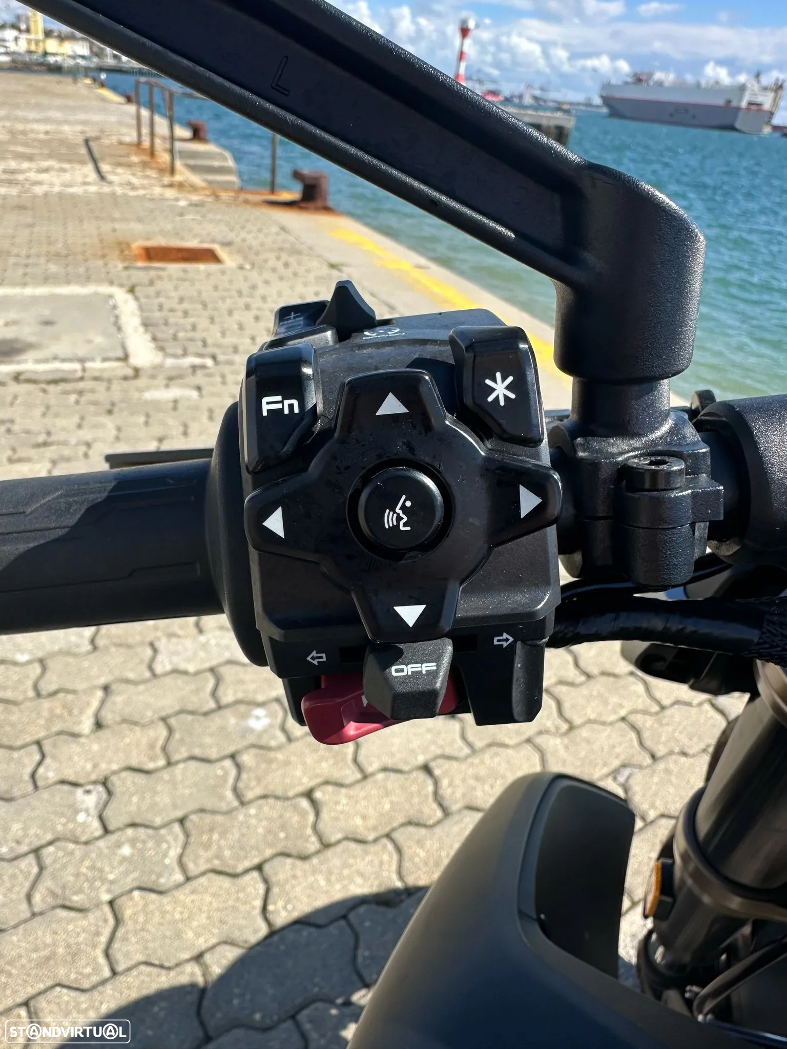 CF Moto 800NK - 3