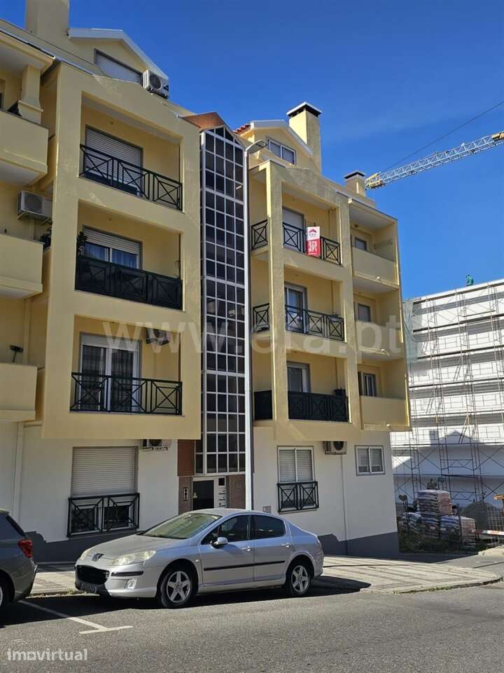 Apartamento Duplex T4 Fundão