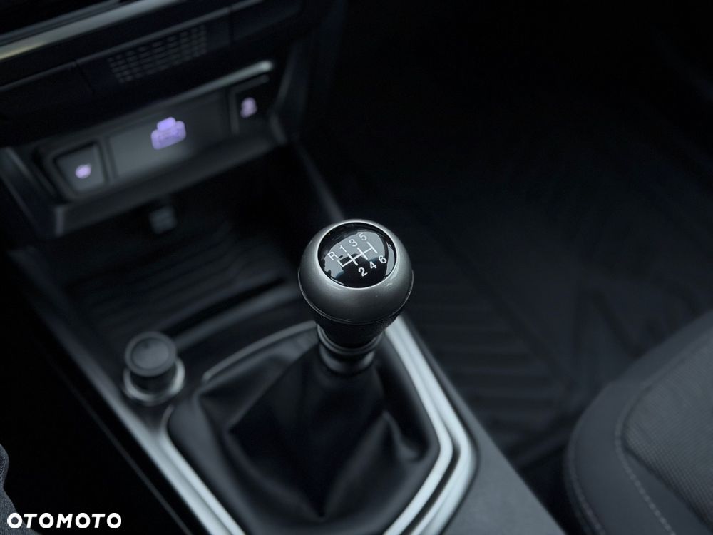 SsangYong/KGM Tivoli 1.5 T-GDI Joy - 16