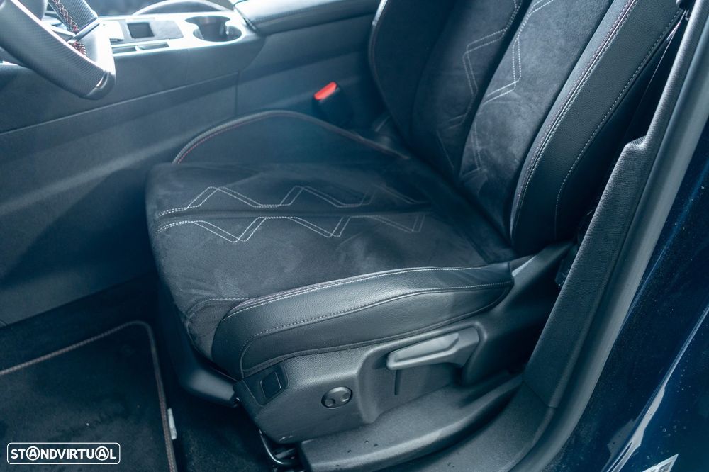 DS DS7 Crossback E-Tense Performance Line EAT8 - 7