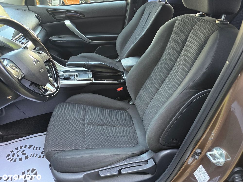Mitsubishi Eclipse Cross 1.5 T-MIVEC 2WD CVT Diamant+ - 14