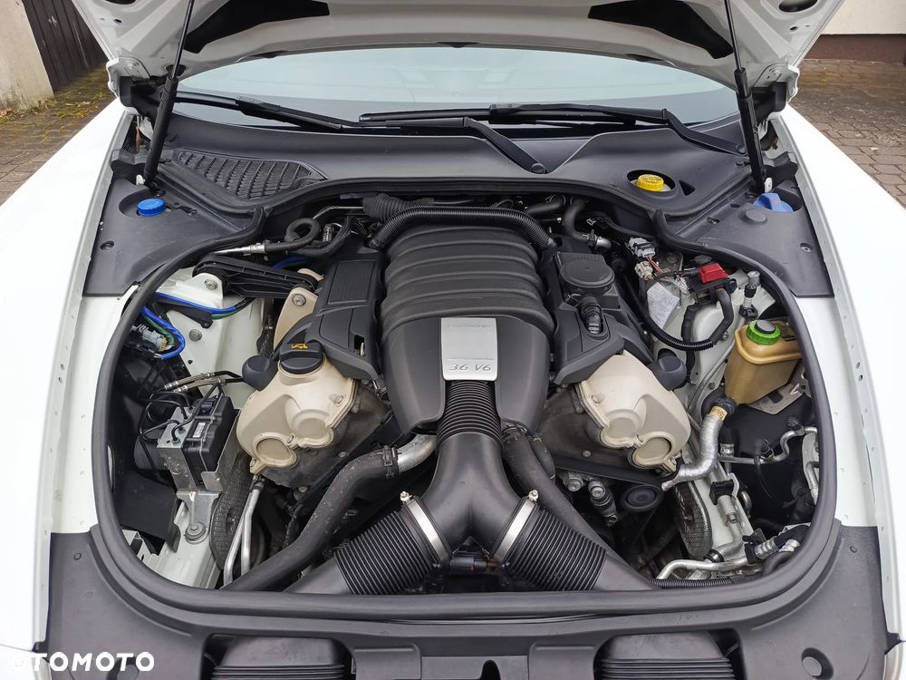 Porsche Panamera PDK Edition - 22