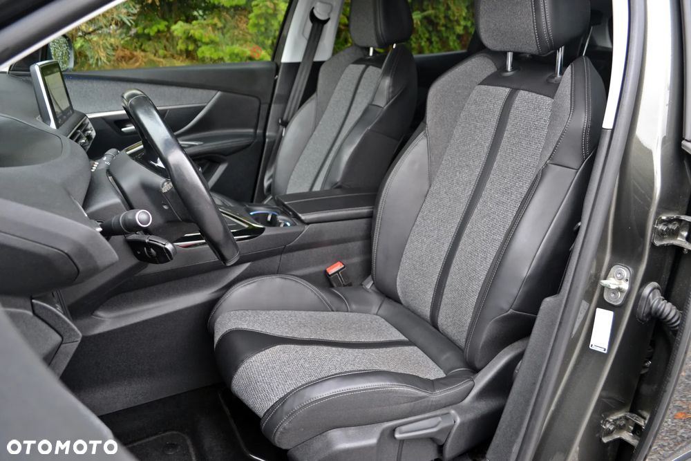 Peugeot 3008 - 19