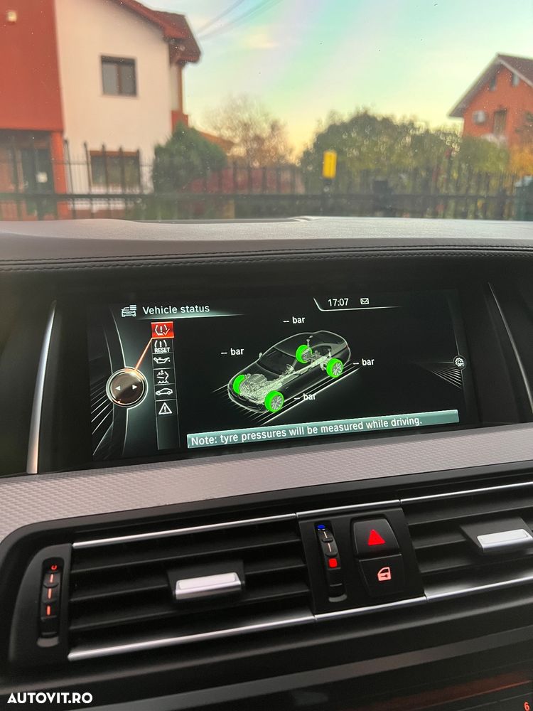 BMW Seria 5 535d xDrive Sport-Aut. - 27