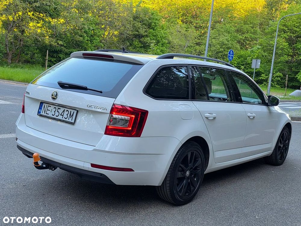 Skoda Octavia 2.0 TDI Style DSG - 15