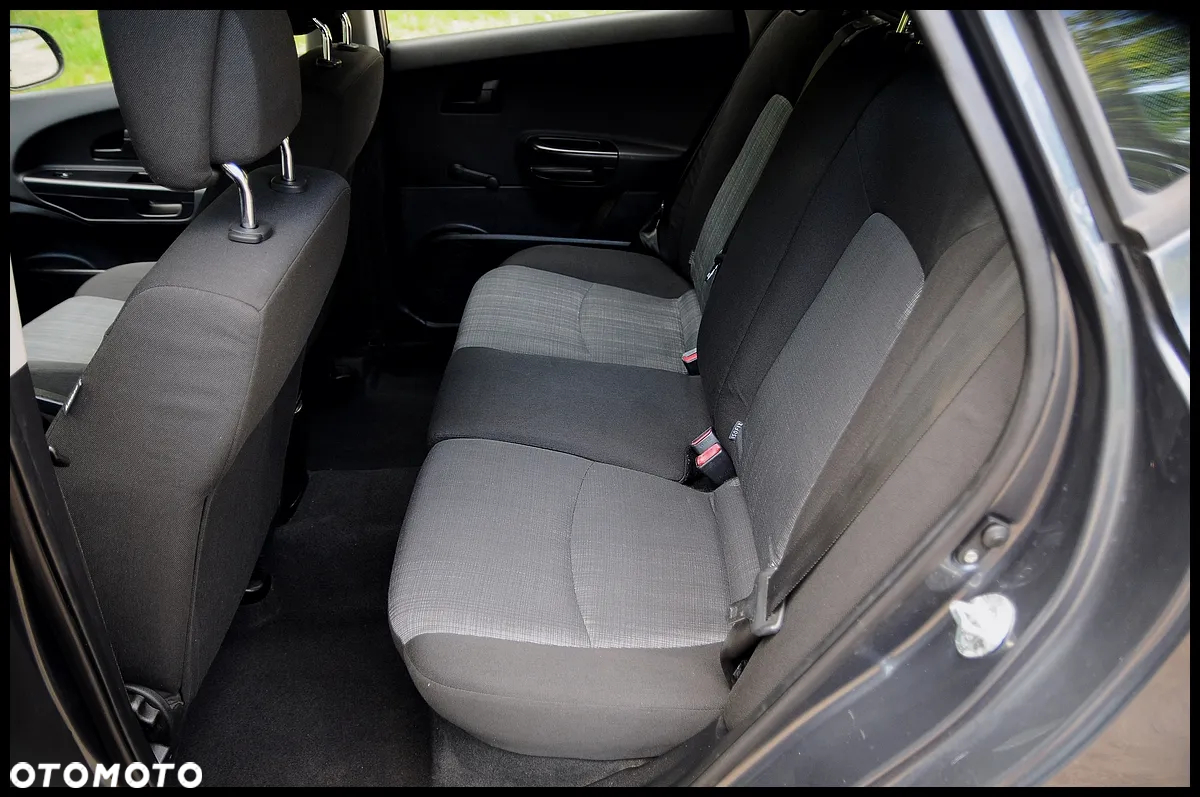 Kia Ceed - 26