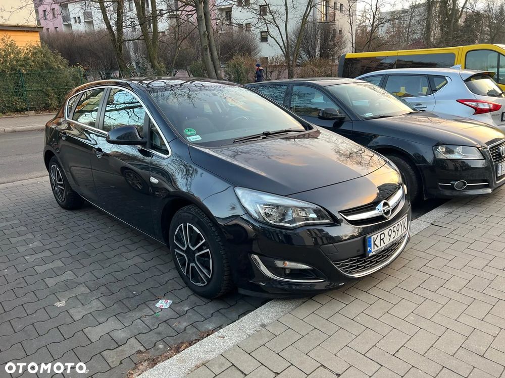 Opel Astra 1.4 T Cosmo - 3