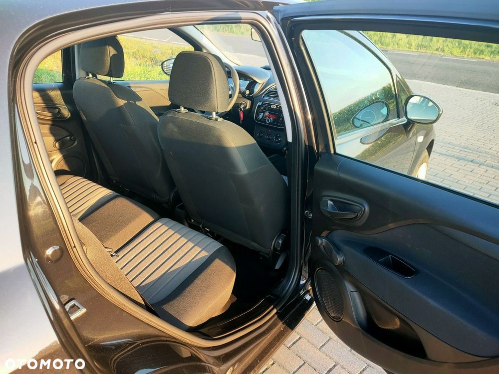 Fiat Punto 2012 - 18