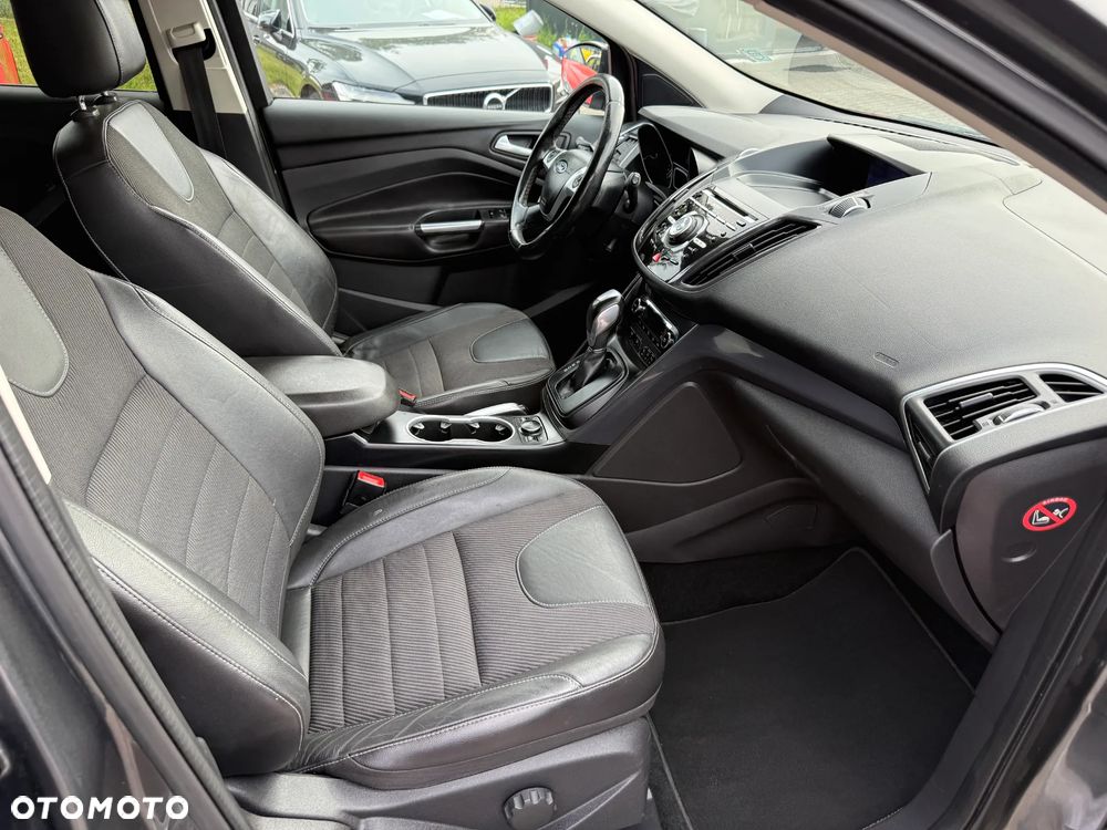 Ford Kuga - 21