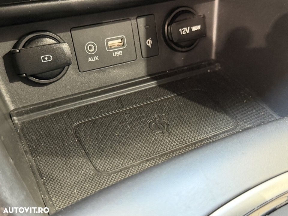 Hyundai KONA - 19