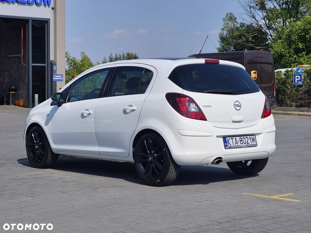 Opel Corsa 1.4 16V Color Edition - 3