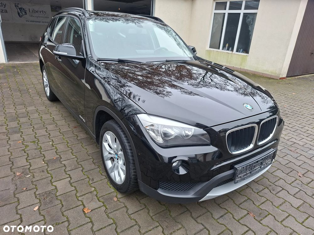BMW X1 xDrive18d xLine - 9