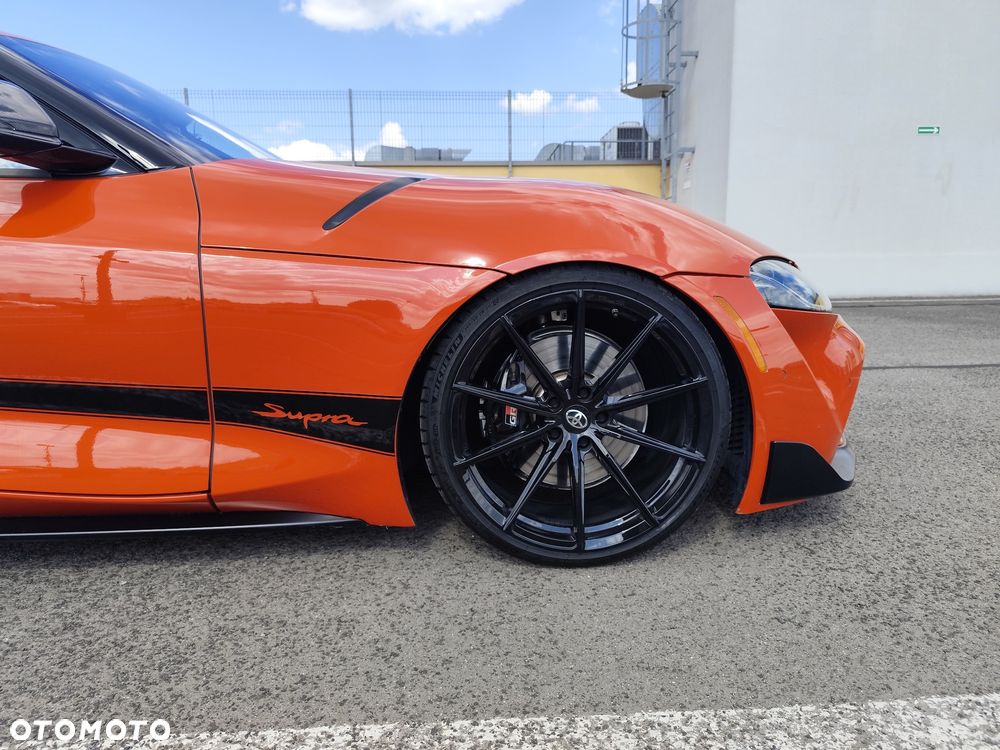 Toyota Supra - 3
