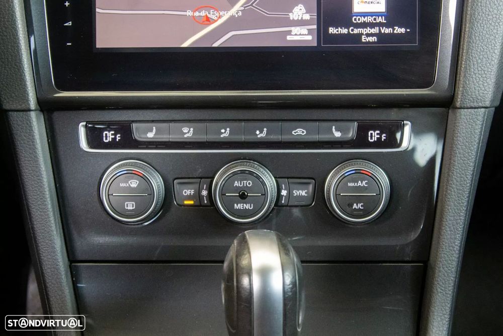VW e-Golf AC/DC - 17