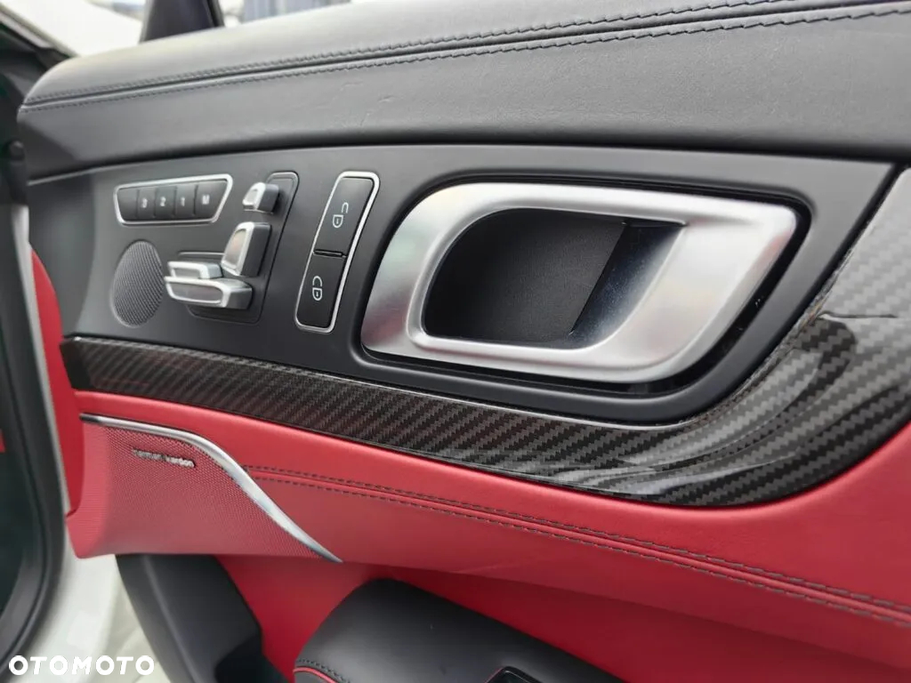 Mercedes-Benz SL 63 AMG - 18