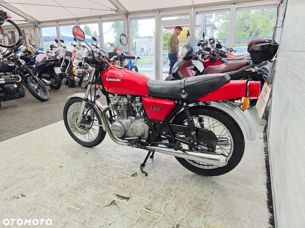 Kawasaki Z - 8
