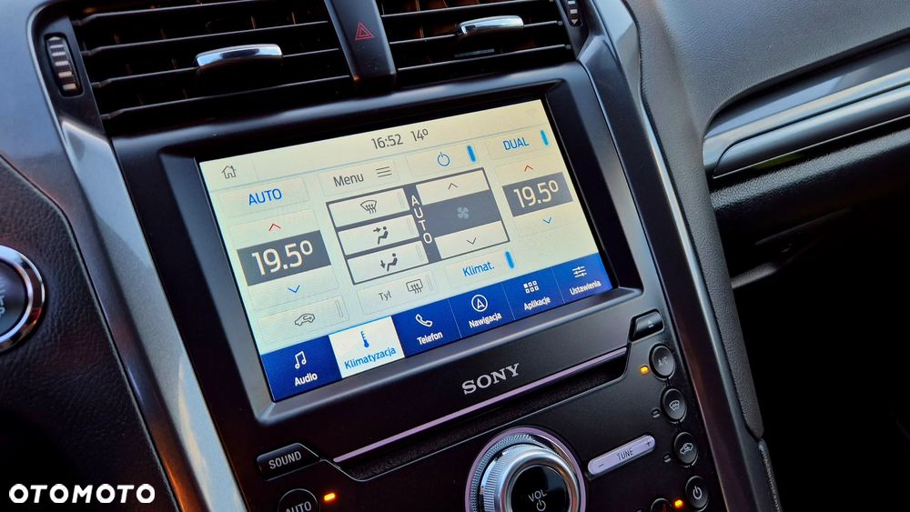 Ford Mondeo 2.0 EcoBlue Titanium - 34