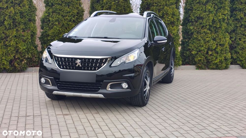 Peugeot 2008 1.6 BlueHDi Allure S&S - 1