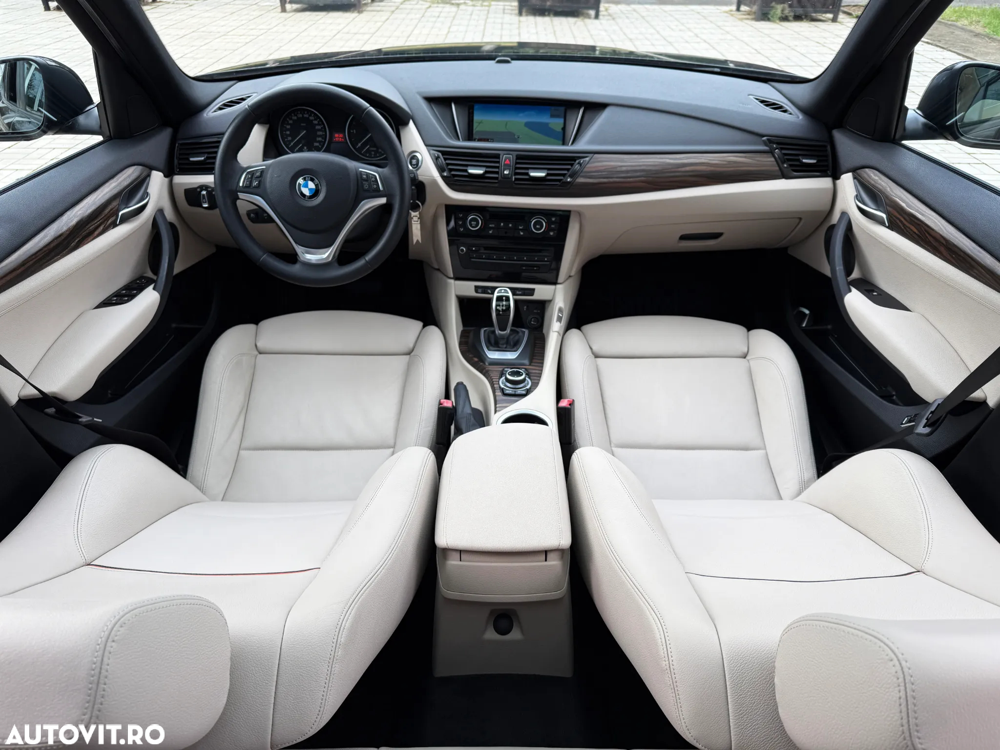 BMW X1 sDrive18d Aut. xLine - 3