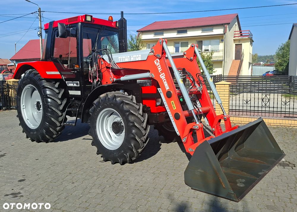 Case IH CASE 1056XL - 2