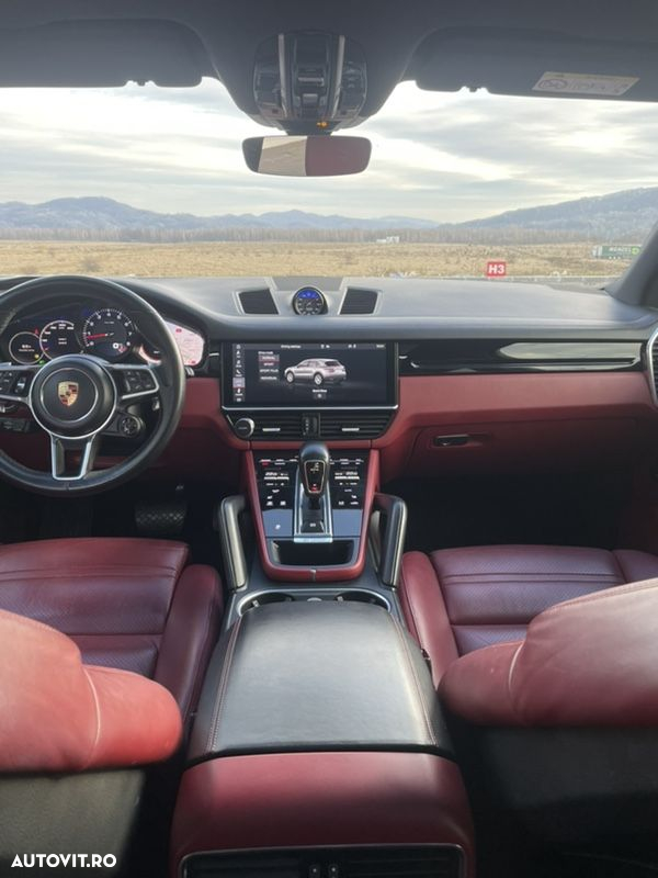 Porsche Cayenne Tiptronic S Platinum Edition - 5