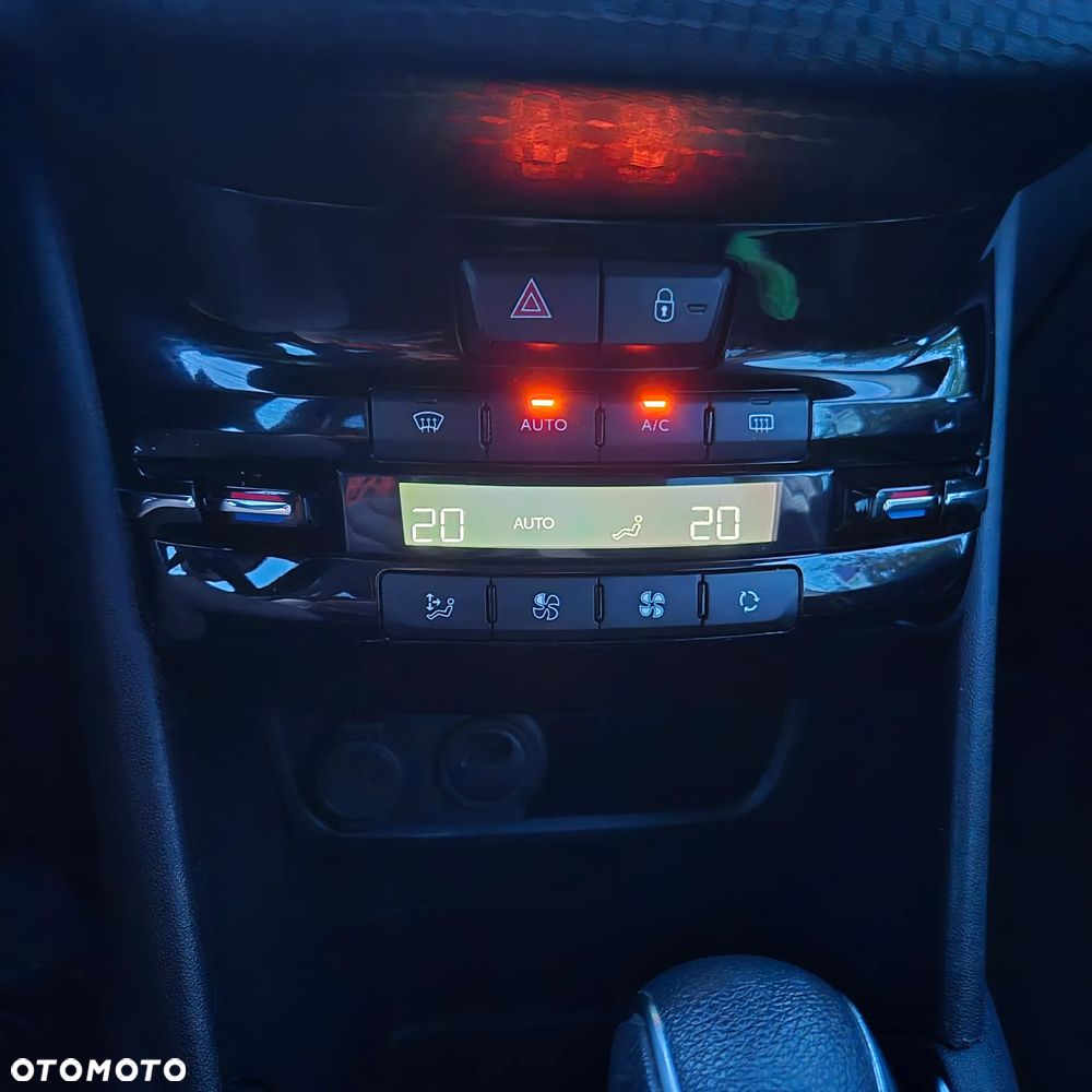Peugeot 208 PureTech 110 Stop & Start EAT6 Allure - 30