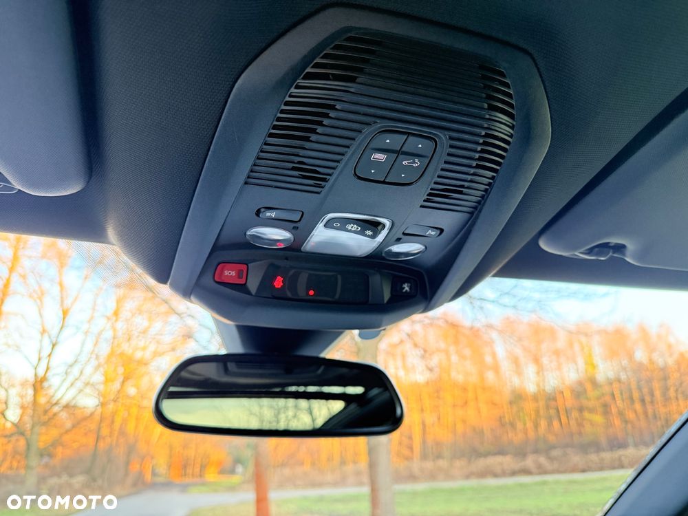 Peugeot 5008 1.6 PureTech GT Line S&S EAT8 - 19