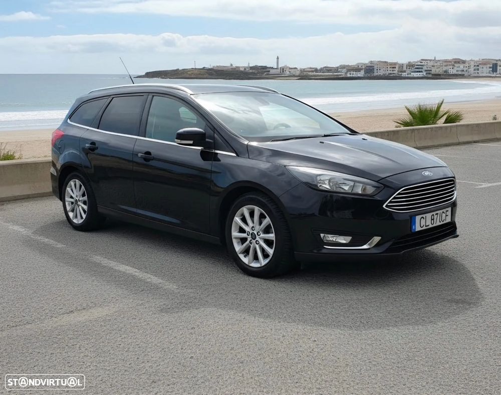 Ford Focus 1.0 EcoBoost Titanium - 1