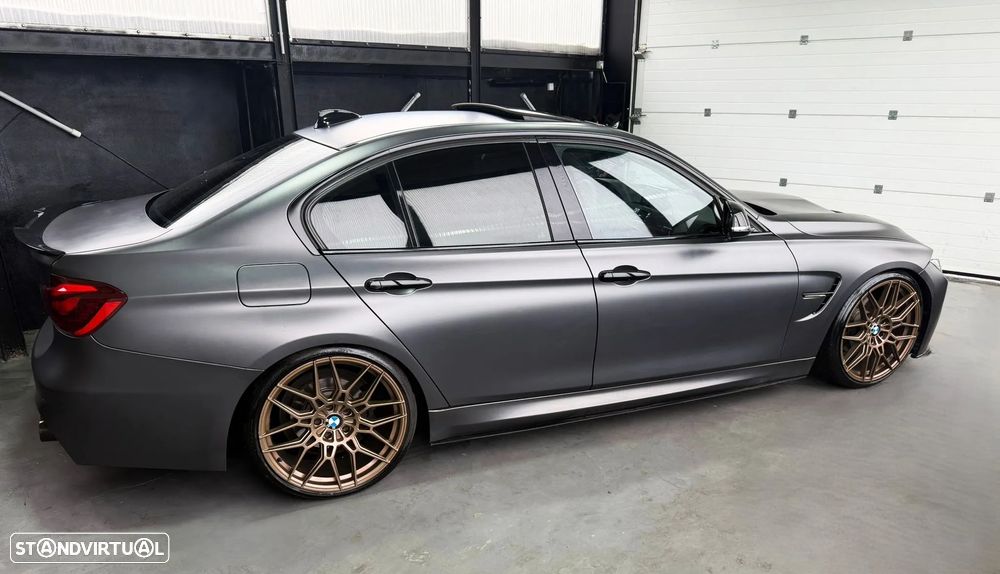 BMW 320 d xDrive Sport Line - 5