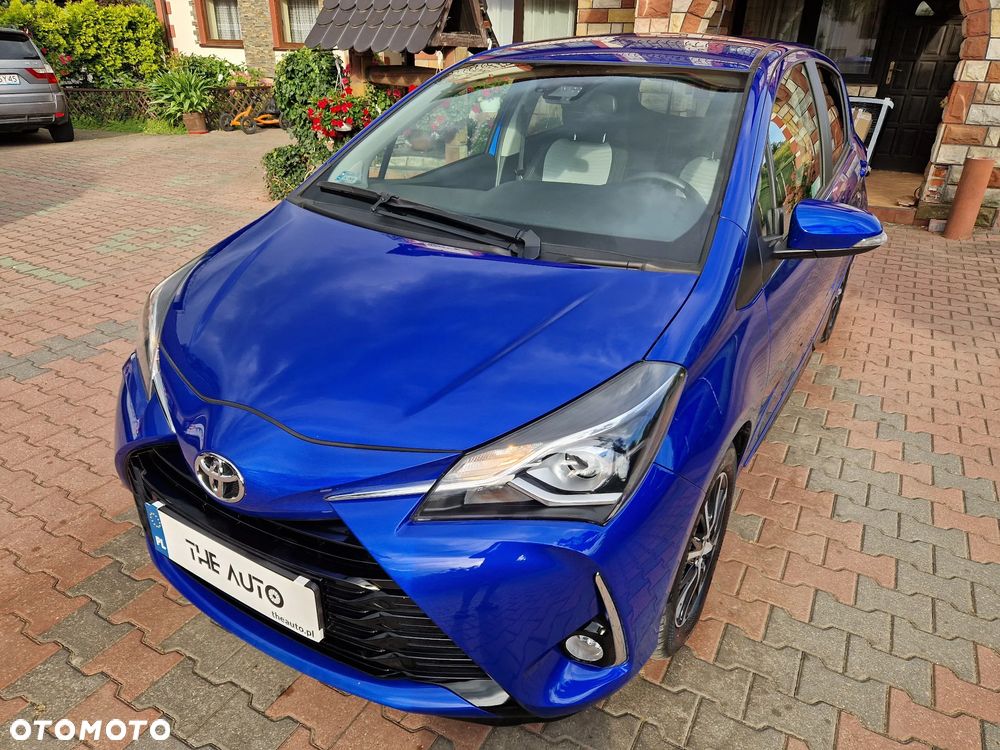 Toyota Yaris 1.5 Premium CVT - 29