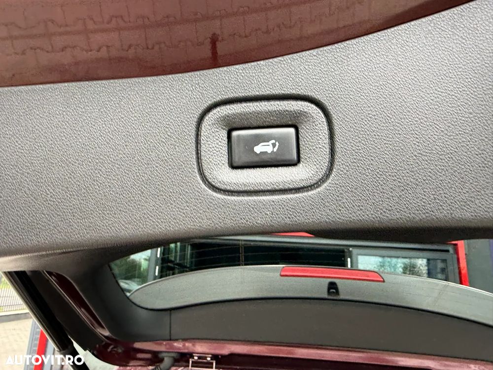 Renault Koleos ENERGY dCi 175 4WD LIFE - 29