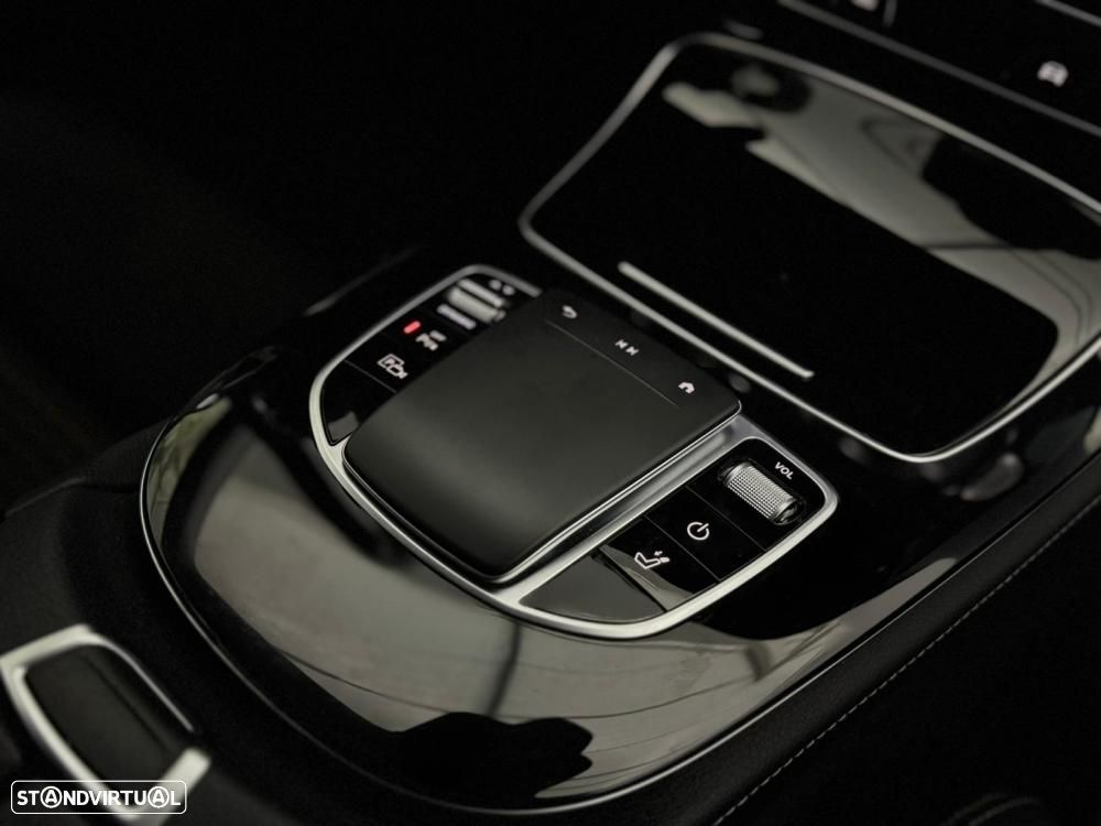 Mercedes-Benz E 300 de AMG Line - 44