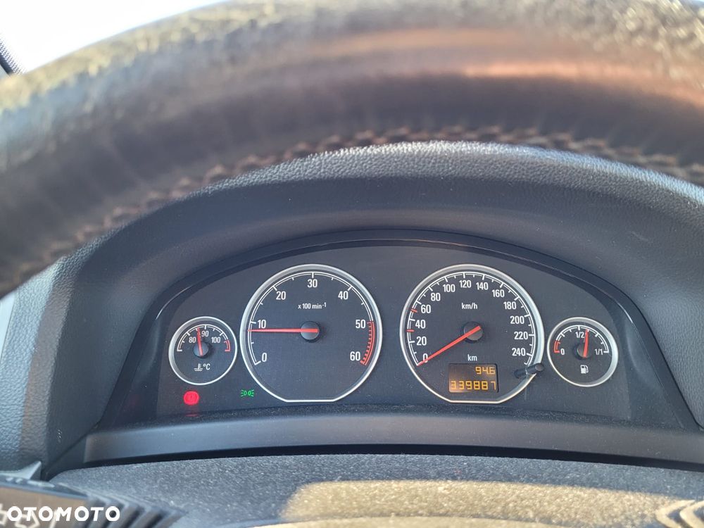 Opel Vectra - 8